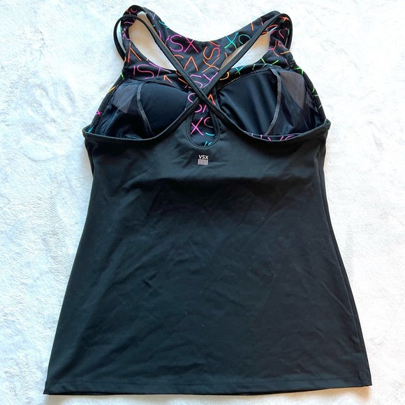 VICTORIA’S SECRET VSX Workout Top w Built in Bra - Picture 3 of 5